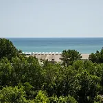 Sea Gem 3 - Stunning Sea Views And 200m To Apartman *